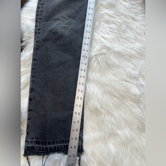 Levi’s woman’s straight leg jeans size large w29L32 light black/gray - Picture 7 of 9